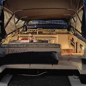 Desirè Charming House Boat Palermo